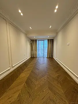 Satılır 3 otaqlı mənzil 127 m²