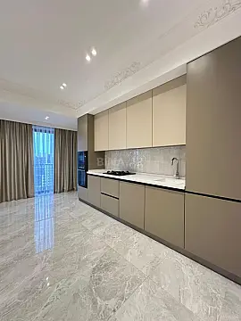Satılır 3 otaqlı mənzil 127 m²