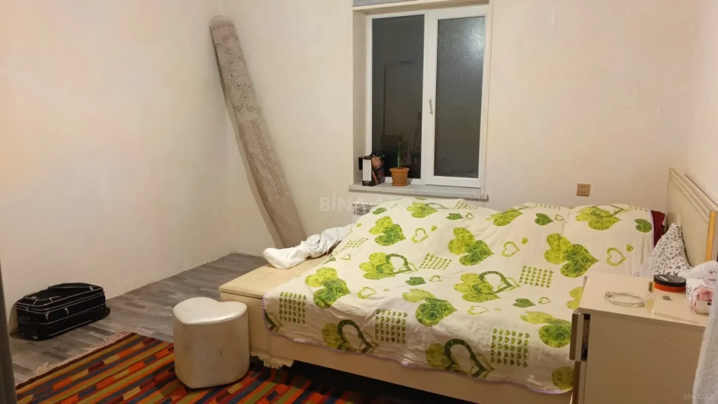 Satılır 3 otaqlı həyət evi 115 m²