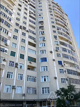 Satılır 3 otaqlı mənzil 120 m² — Bakı, İnşaatçılar 3 otaq 120.00 m²