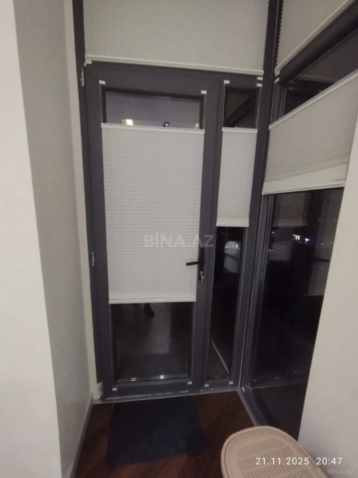 Satılır 2 otaqlı mənzil 87 m²