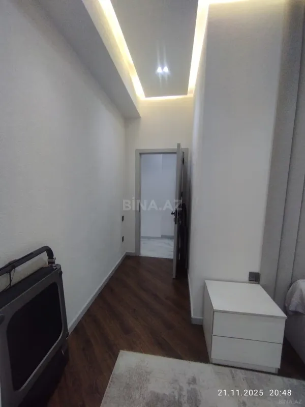Satılır 2 otaqlı mənzil 87 m²