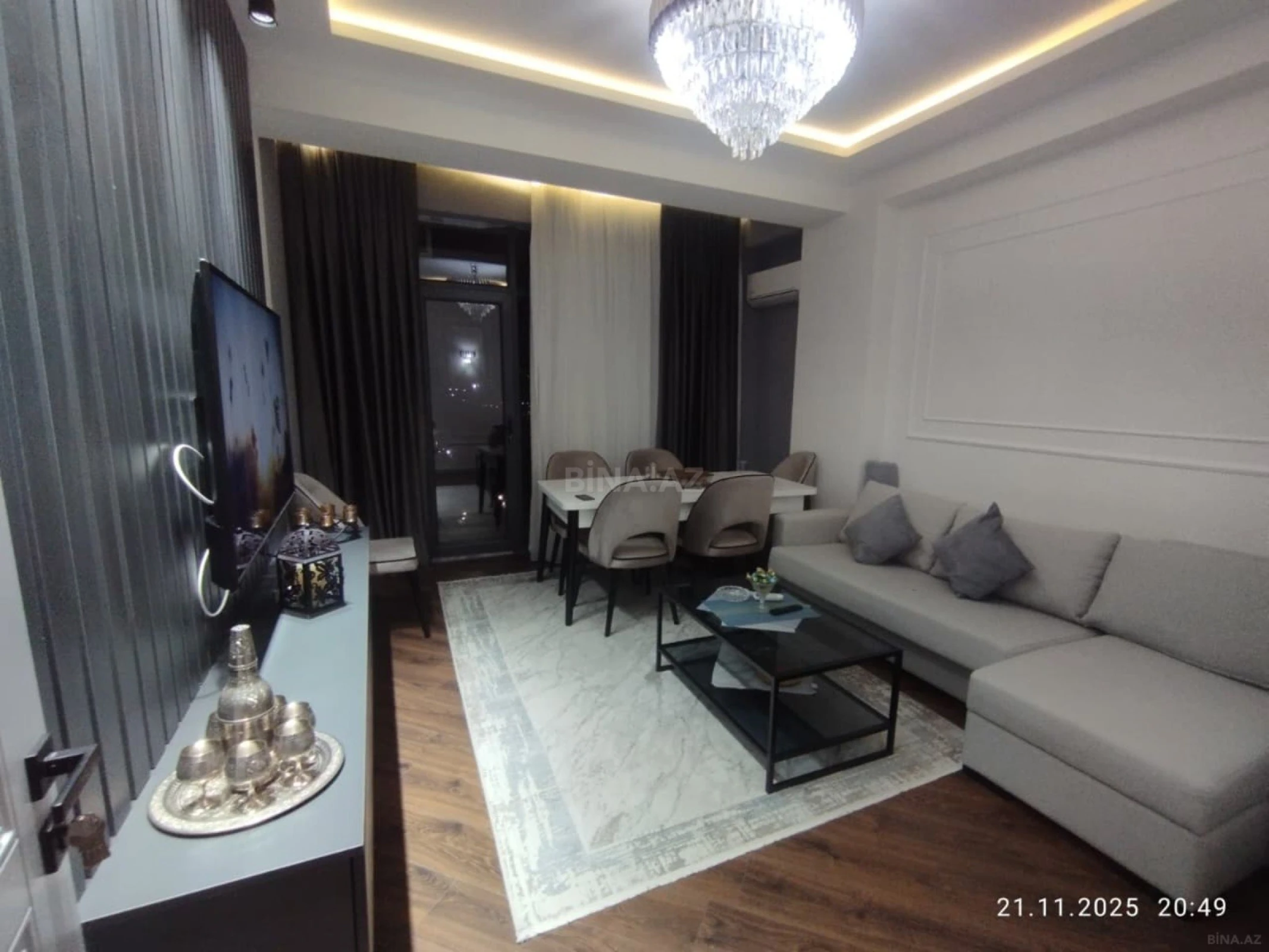 Satılır 2 otaqlı mənzil 87 m²