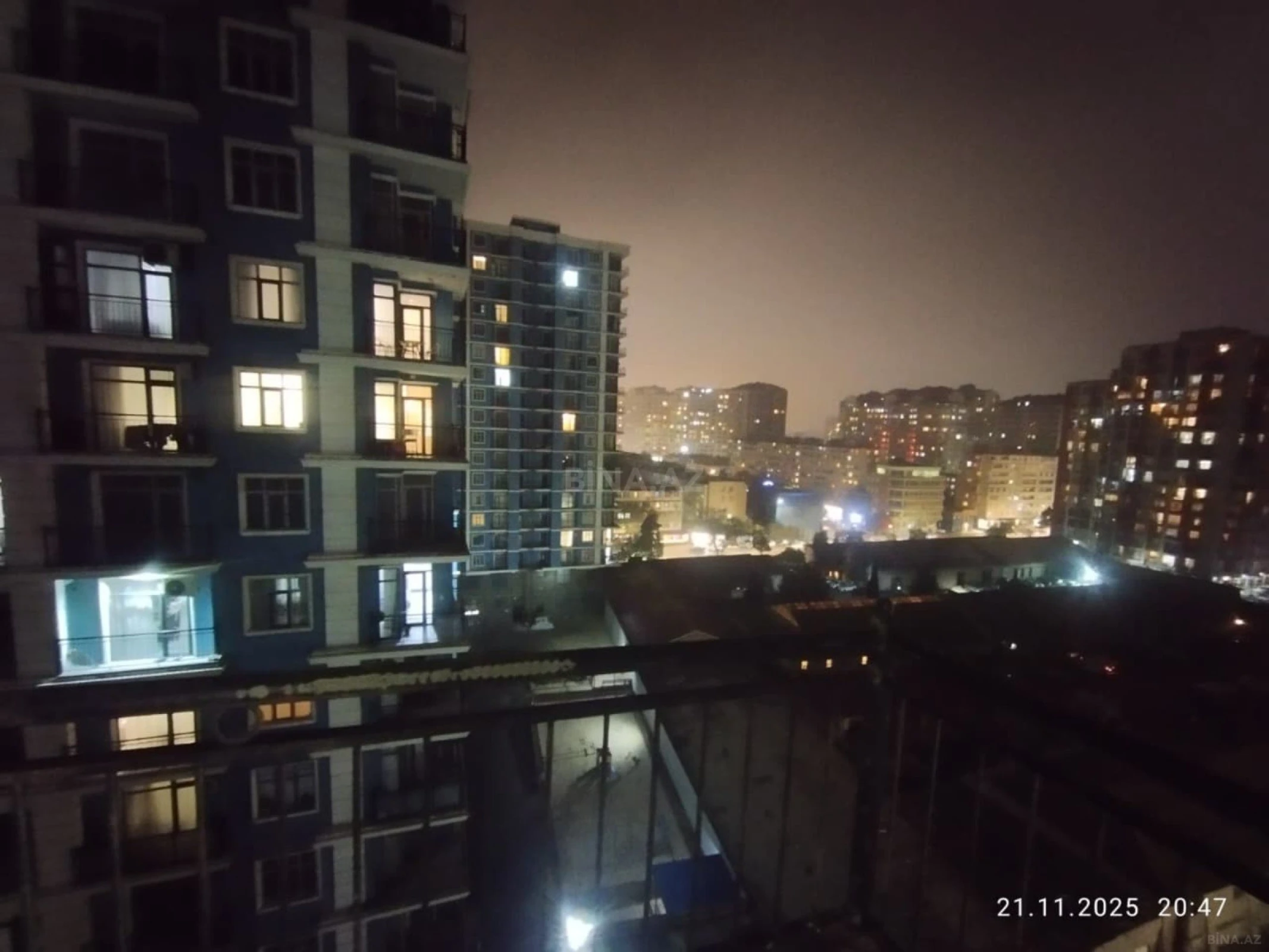 Satılır 2 otaqlı mənzil 87 m²