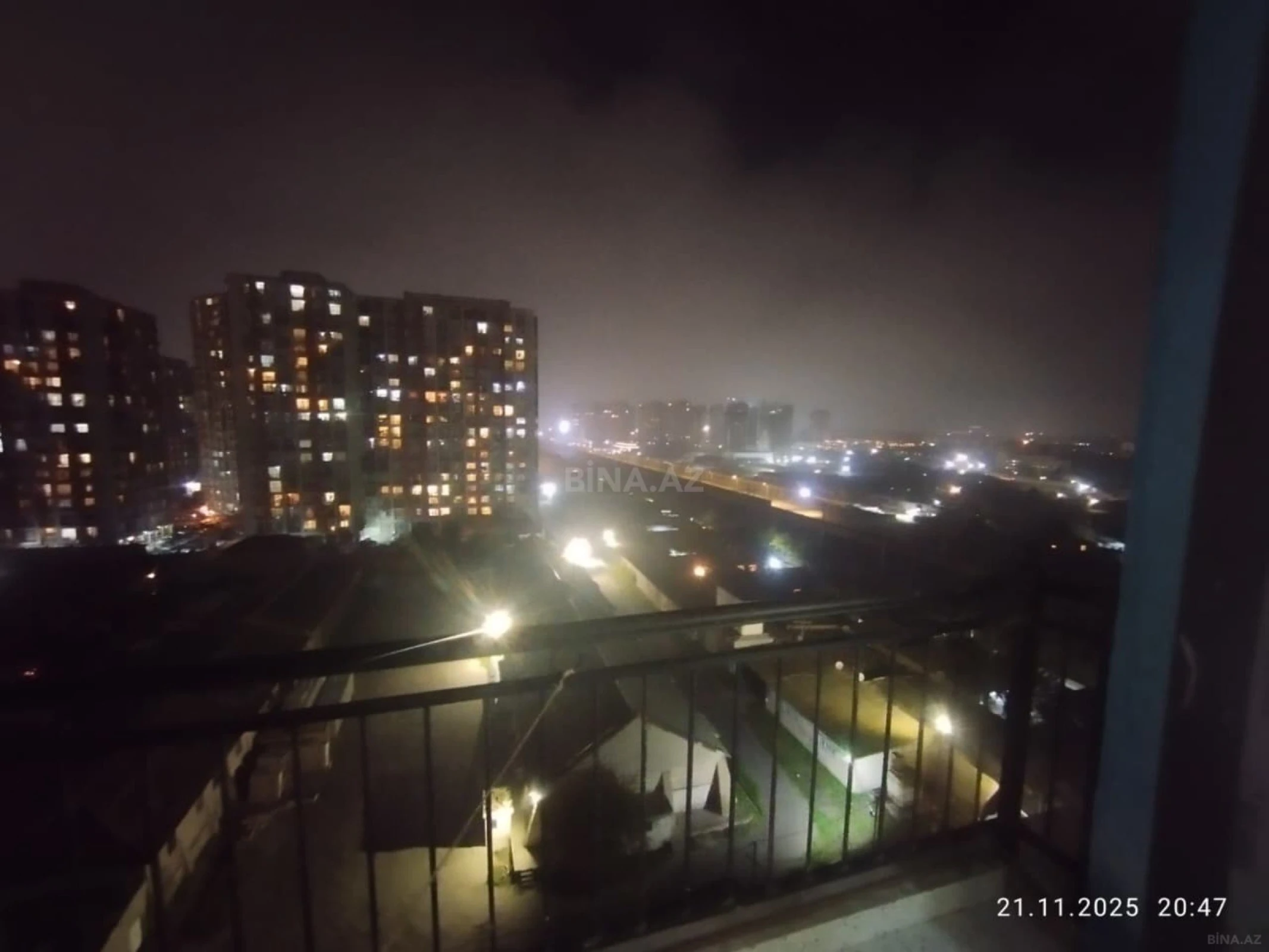 Satılır 2 otaqlı mənzil 87 m²