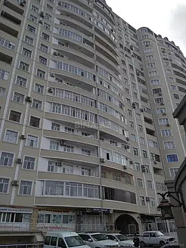 Satılır 3 otaqlı mənzil 127 m² — Bakı, İnşaatçılar 3 otaq 127.00 m²