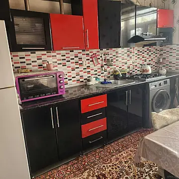 Satılır həyət evi 280 m²