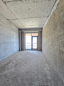 Satılır 3 otaqlı mənzil 180 m²