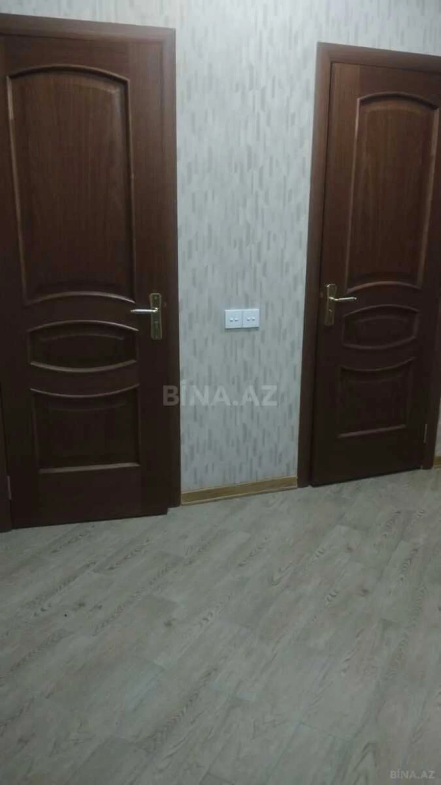 Satılır 2 otaqlı mənzil 90 m²