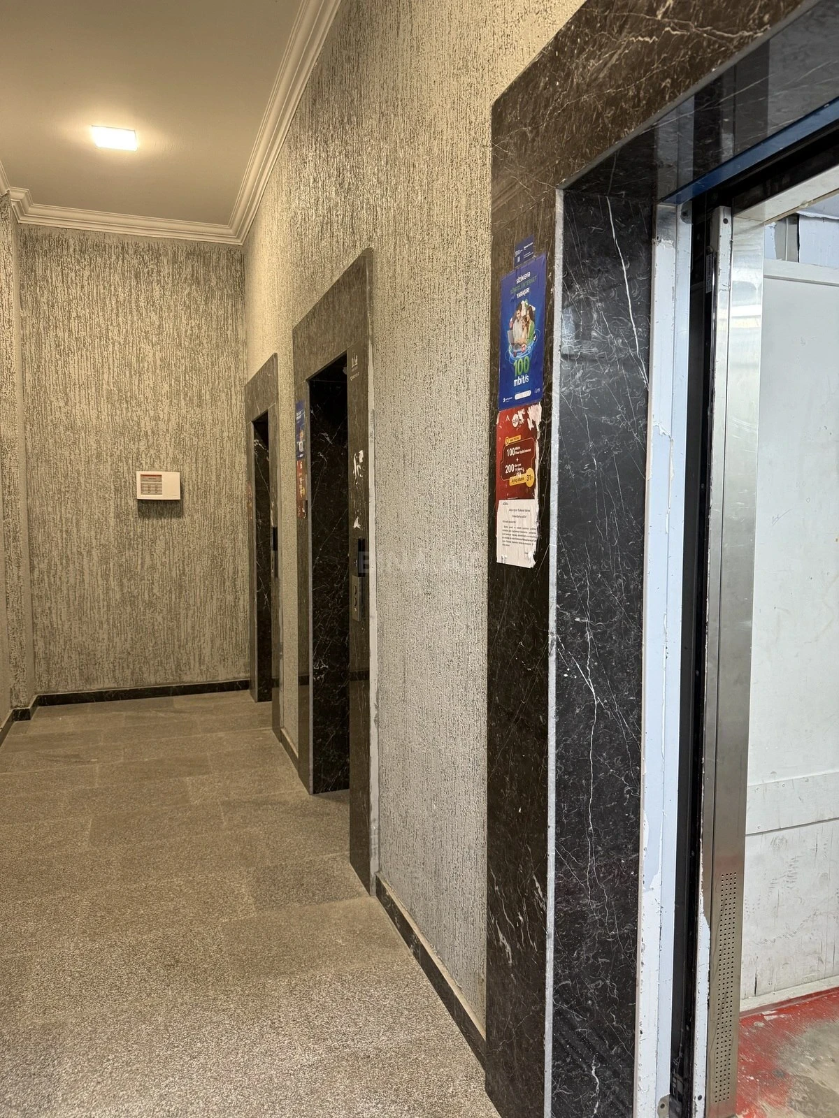 Kirayə verilir 2 otaqlı mənzil 60 m²