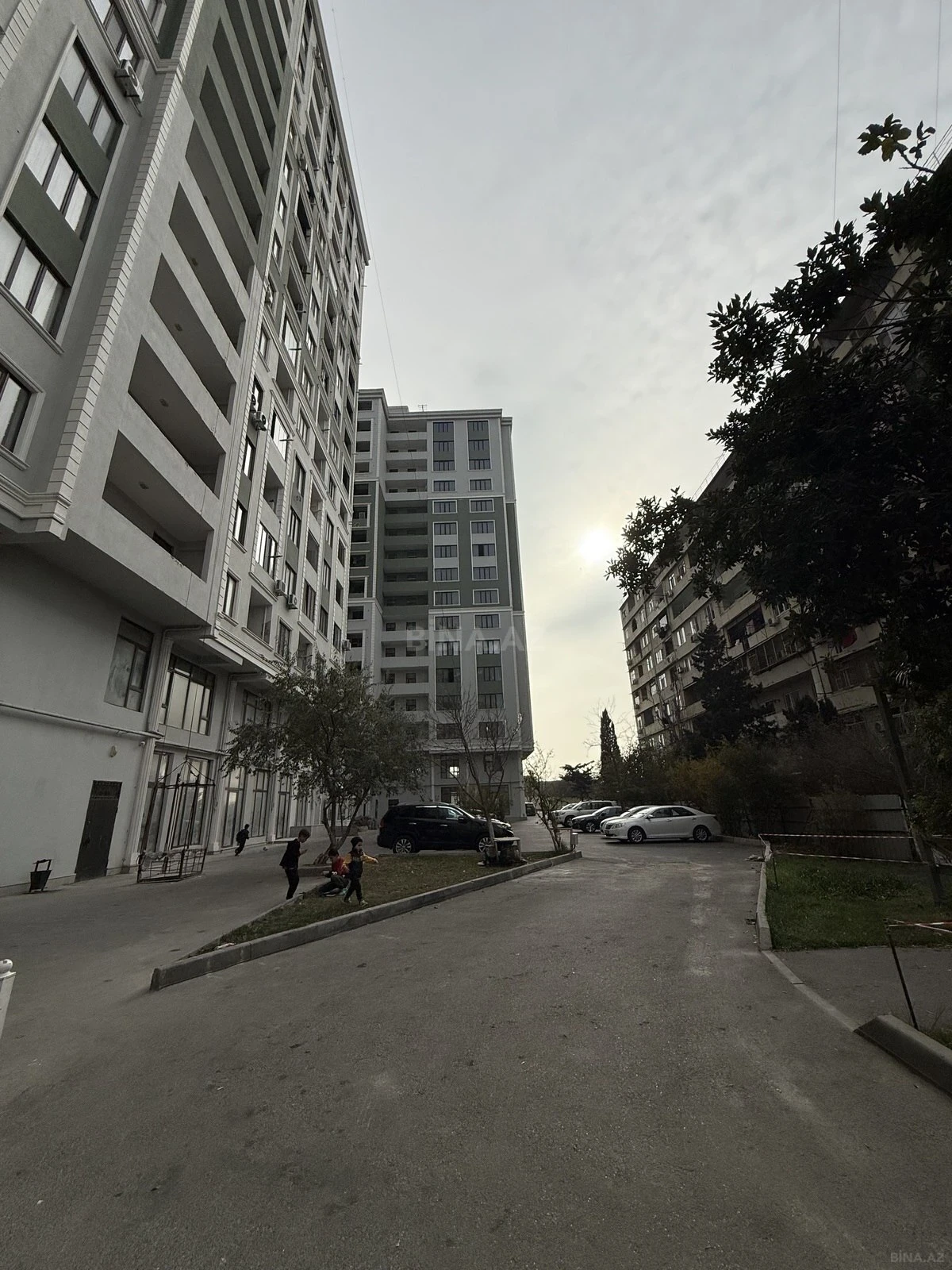 Kirayə verilir 2 otaqlı mənzil 60 m²