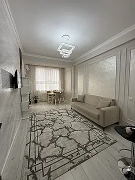 Kirayə verilir 2 otaqlı mənzil 60 m²