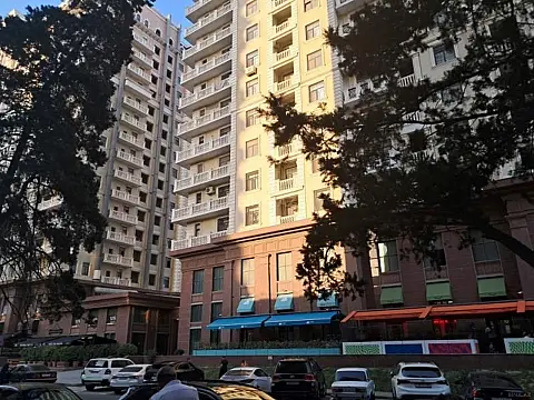 Satılır 4 otaqlı mənzil 181 m² — Bakı, Keşlə 4 otaq 181.00 m²