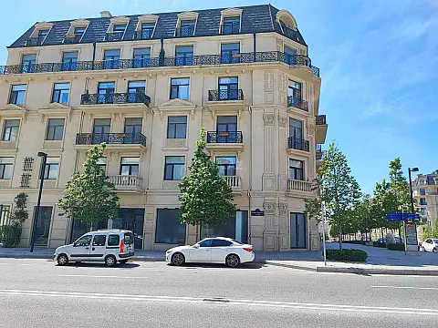 Satılır 3 otaqlı mənzil 129 m² — Bakı, Xətai 3 otaq 129.00 m²