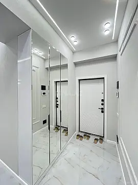 Satılır 2 otaqlı mənzil 75 m²