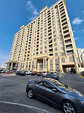 Satılır 2 otaqlı mənzil 80 m²