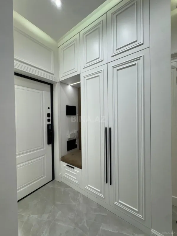 Satılır 2 otaqlı mənzil 80 m²