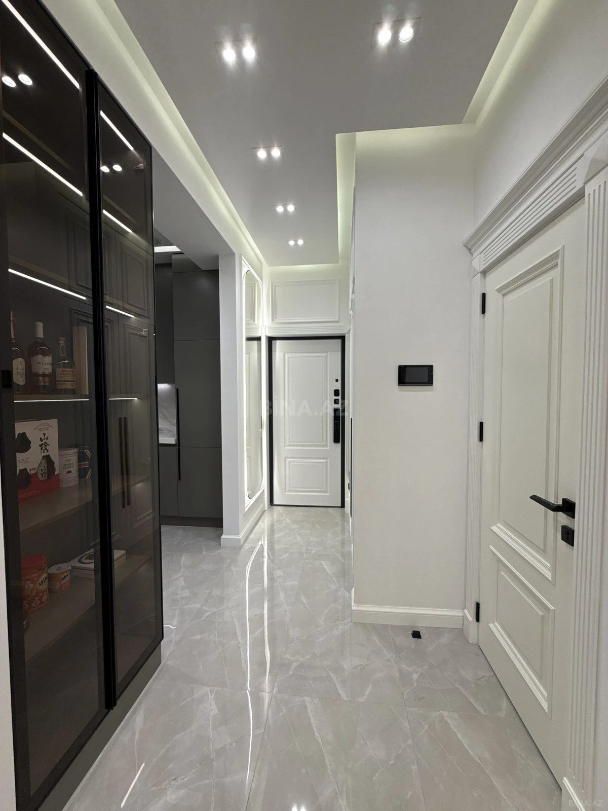 Satılır 2 otaqlı mənzil 80 m²