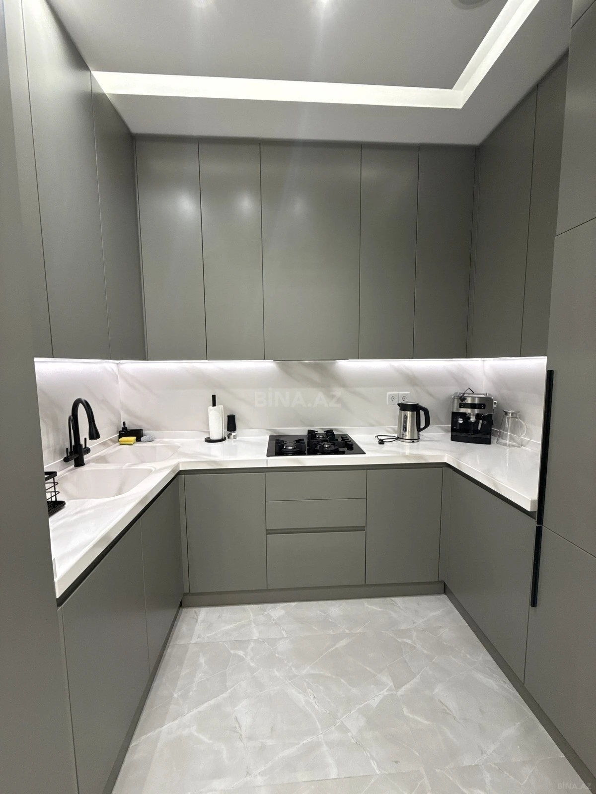 Satılır 2 otaqlı mənzil 80 m²