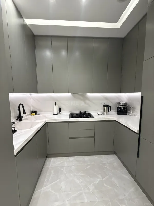 Satılır 2 otaqlı mənzil 80 m²