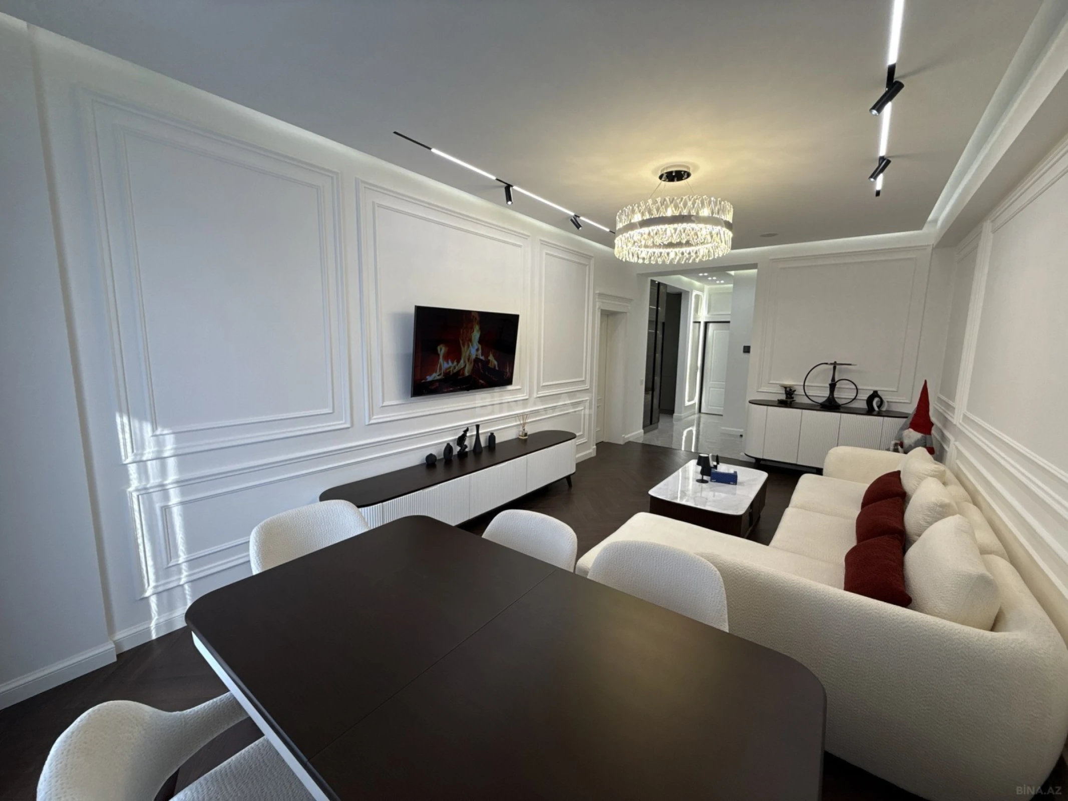 Satılır 2 otaqlı mənzil 80 m²