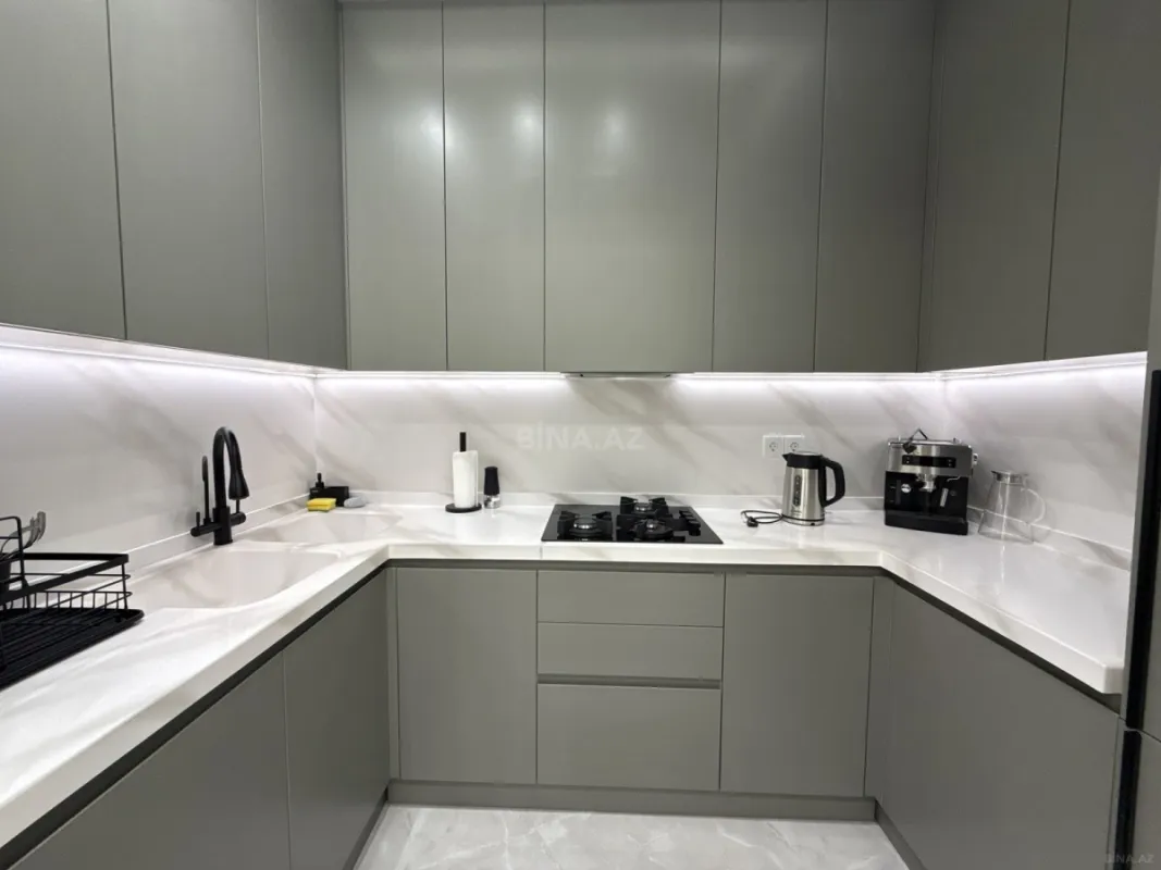 Satılır 2 otaqlı mənzil 80 m²