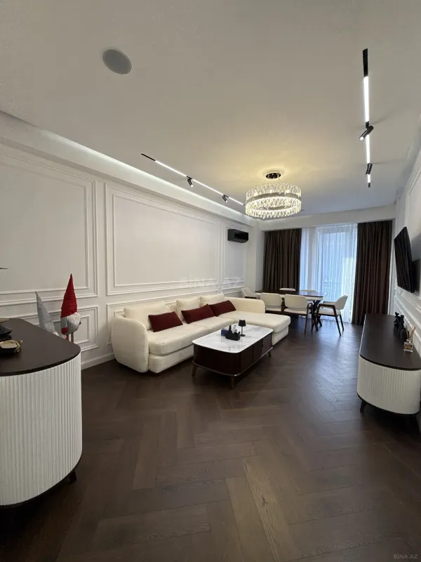 Satılır 2 otaqlı mənzil 80 m²