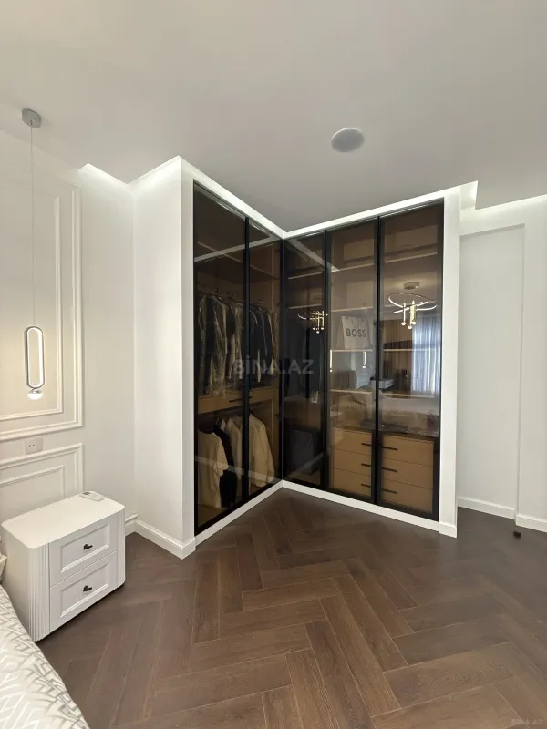 Satılır 2 otaqlı mənzil 80 m²