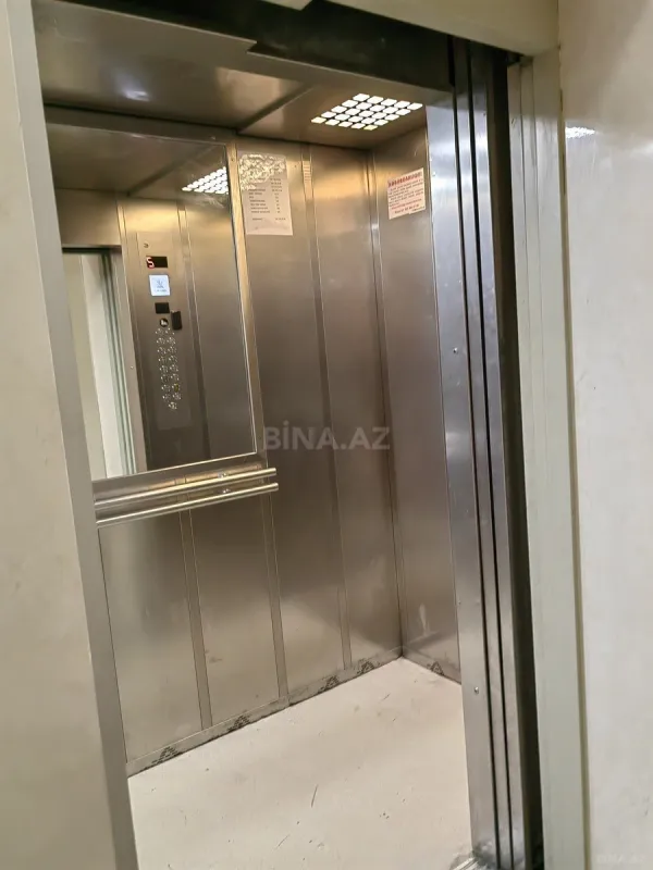 Satılır 3 otaqlı mənzil 85 m²