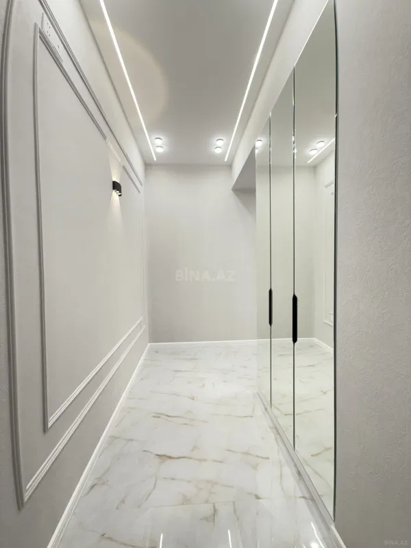 Satılır 2 otaqlı mənzil 75 m²