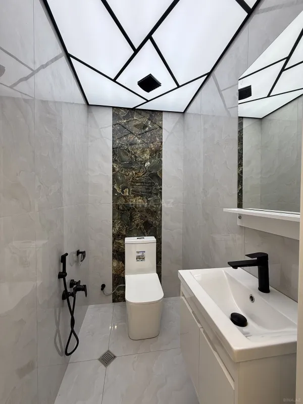 Satılır 2 otaqlı mənzil 75 m²