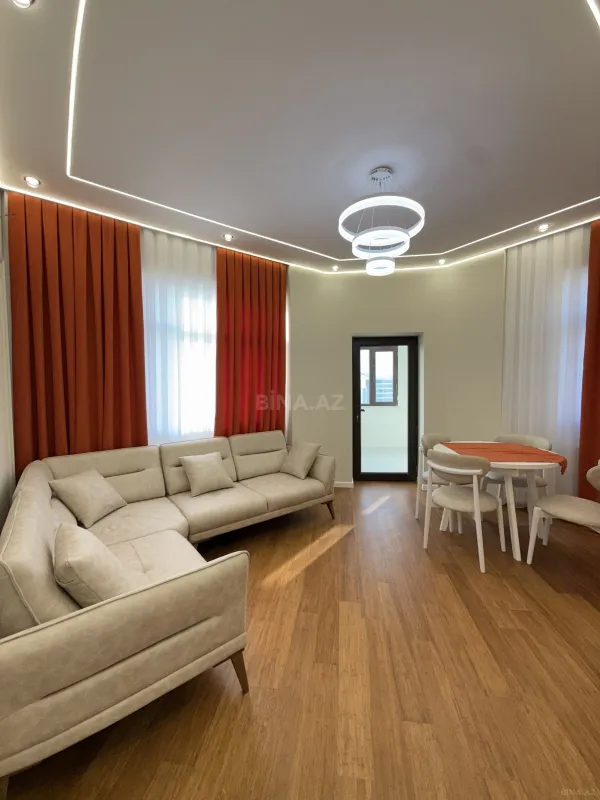 Satılır 2 otaqlı mənzil 75 m²