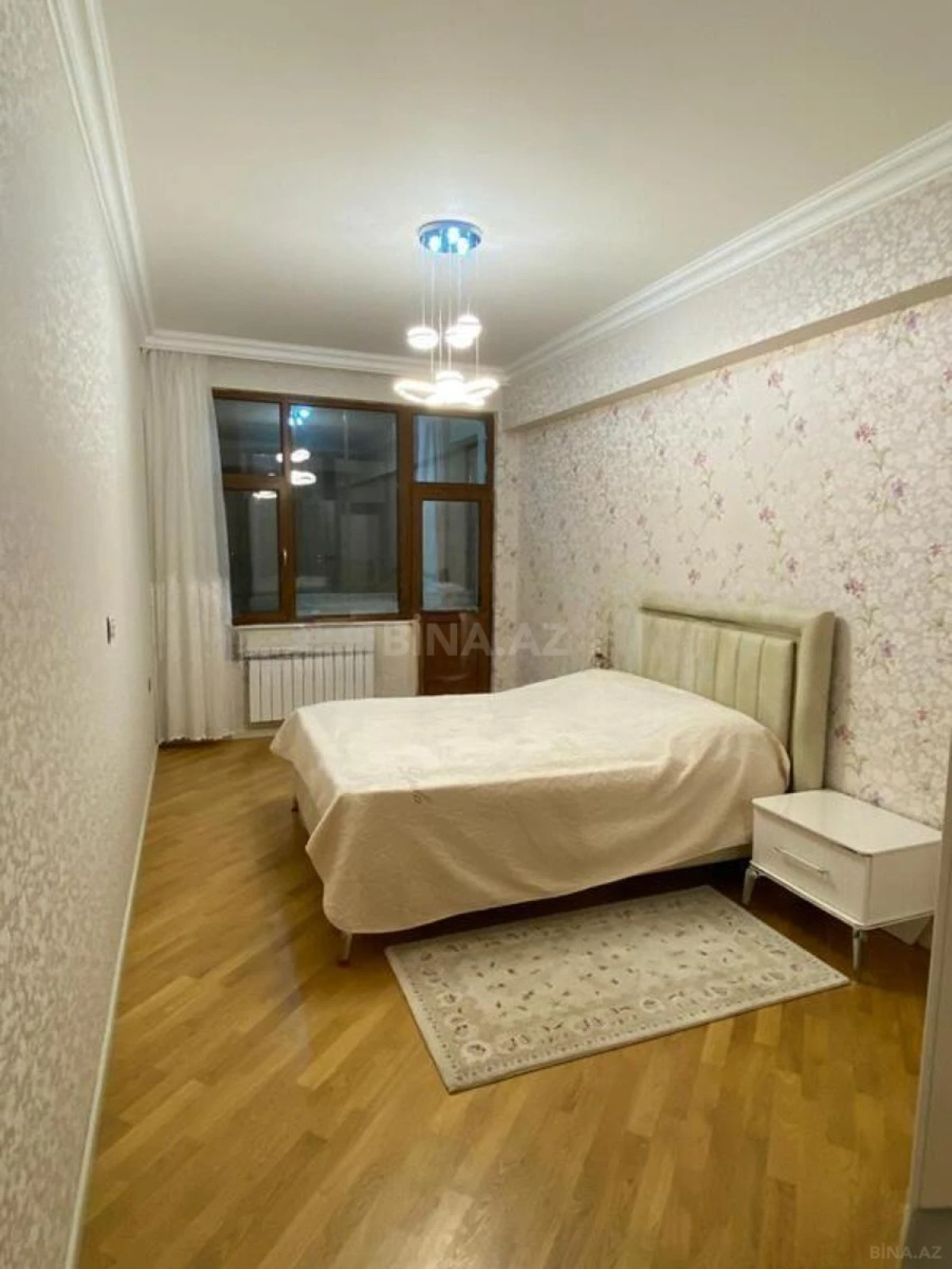 Satılır 3 otaqlı mənzil 116.7 m²