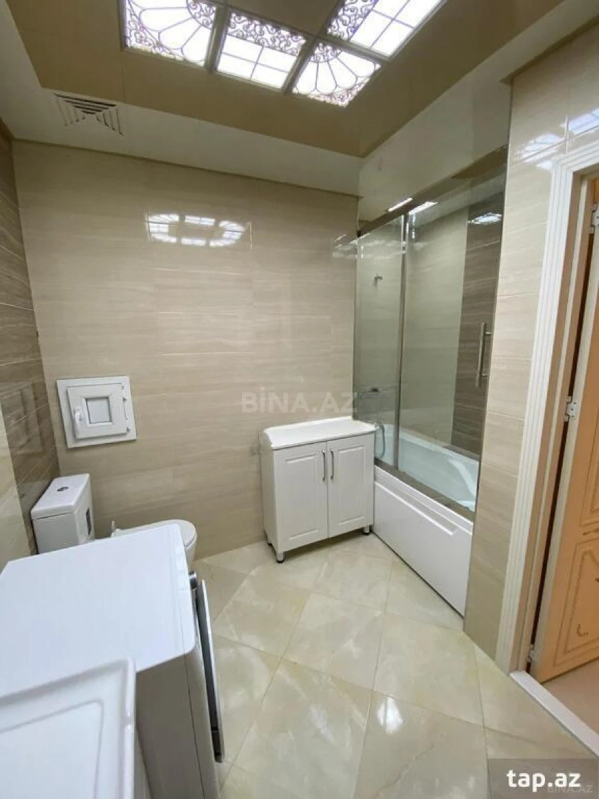 Satılır 3 otaqlı mənzil 116.7 m²