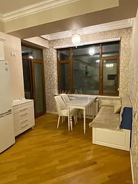 Satılır 3 otaqlı mənzil 116.7 m²