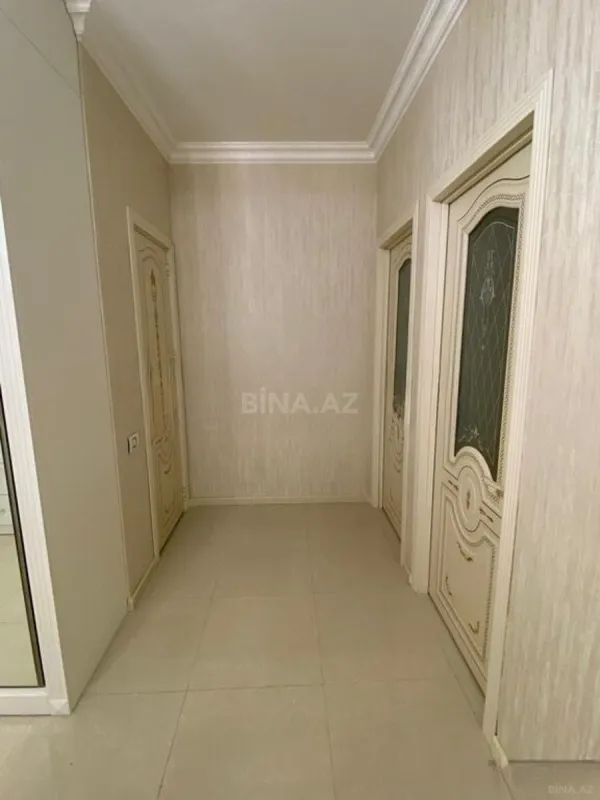 Satılır 3 otaqlı mənzil 116.7 m²