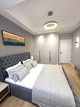 Satılır 2 otaqlı mənzil 70 m²