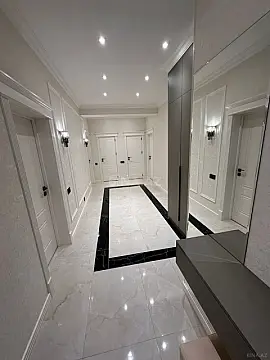 Satılır 3 otaqlı mənzil 135 m²