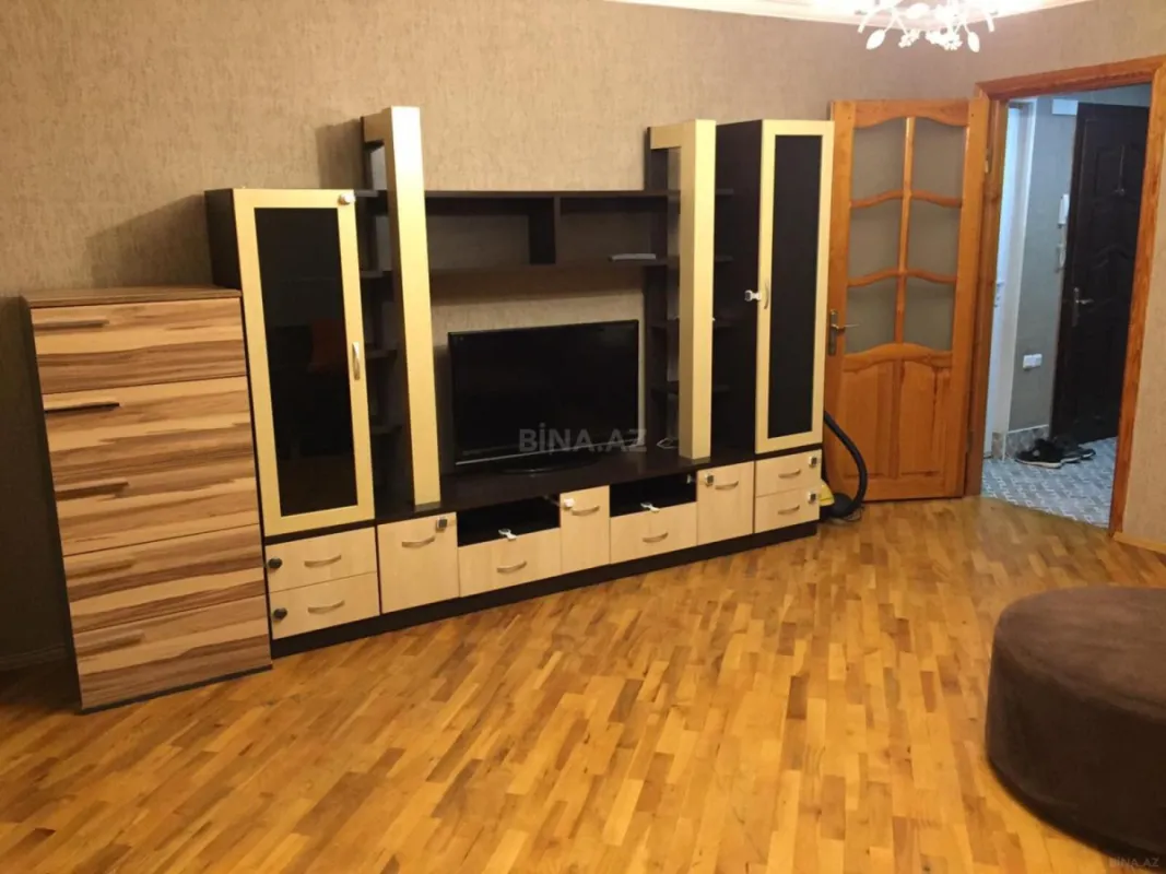 Satılır 3 otaqlı mənzil 104 m²