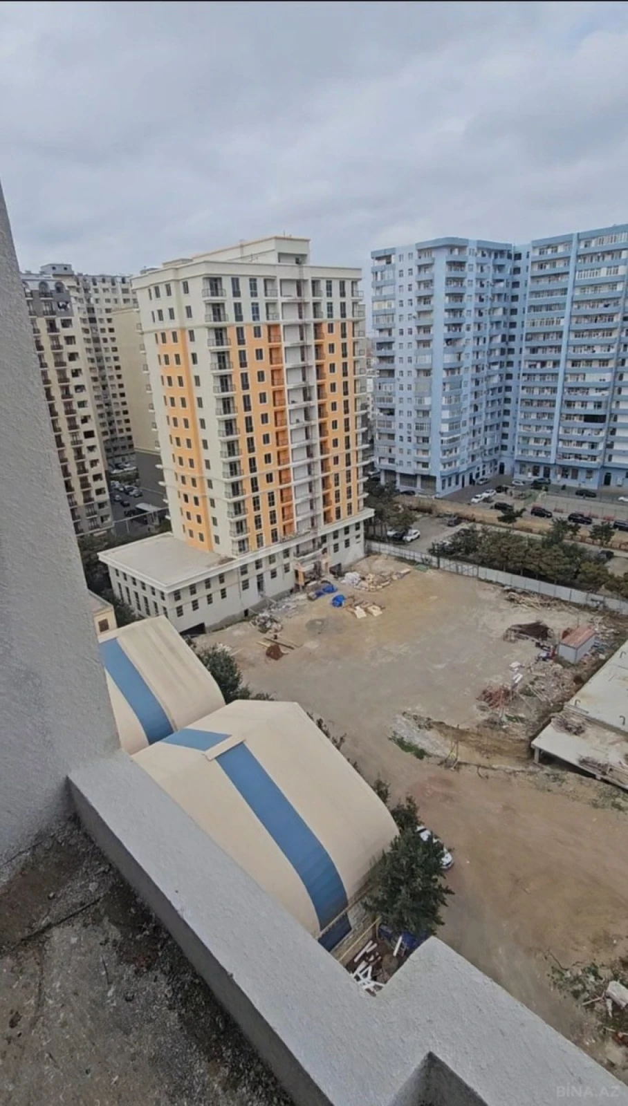 Satılır 2 otaqlı mənzil 80 m²