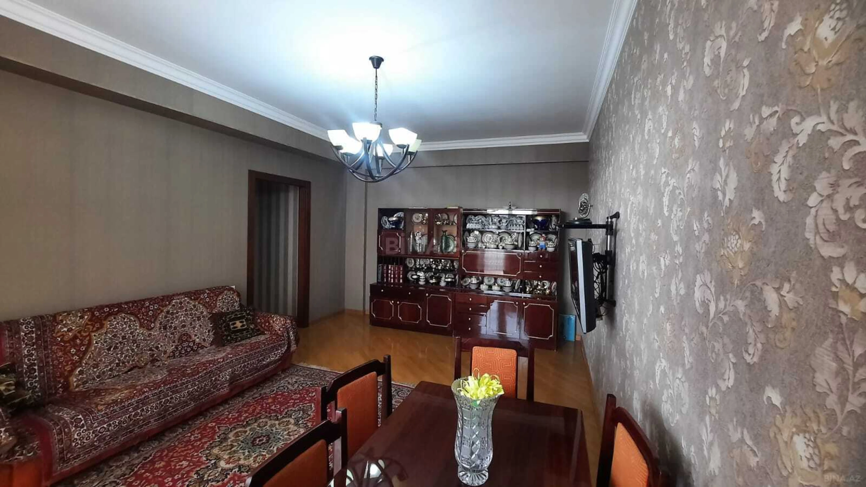 Satılır 2 otaqlı mənzil 80 m²
