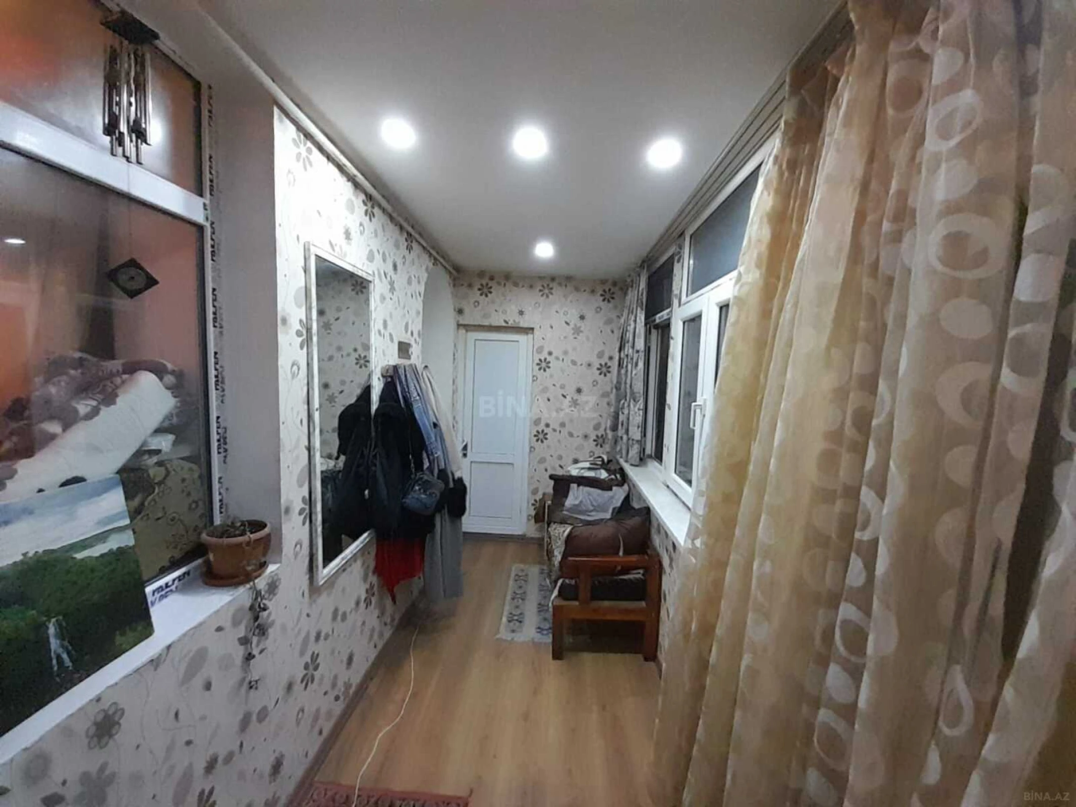 Satılır 3 otaqlı mənzil 110 m²