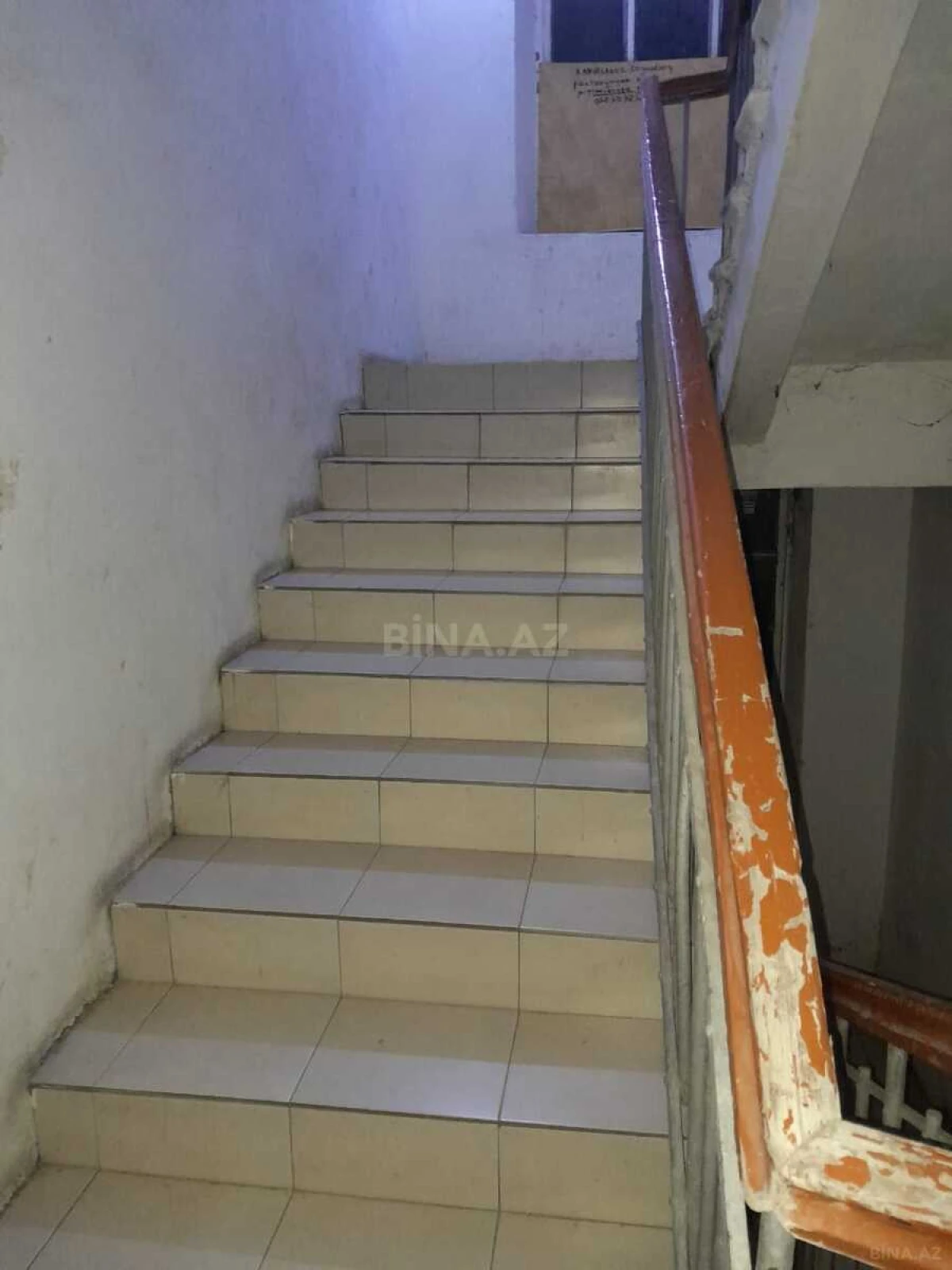 Satılır 3 otaqlı mənzil 110 m²