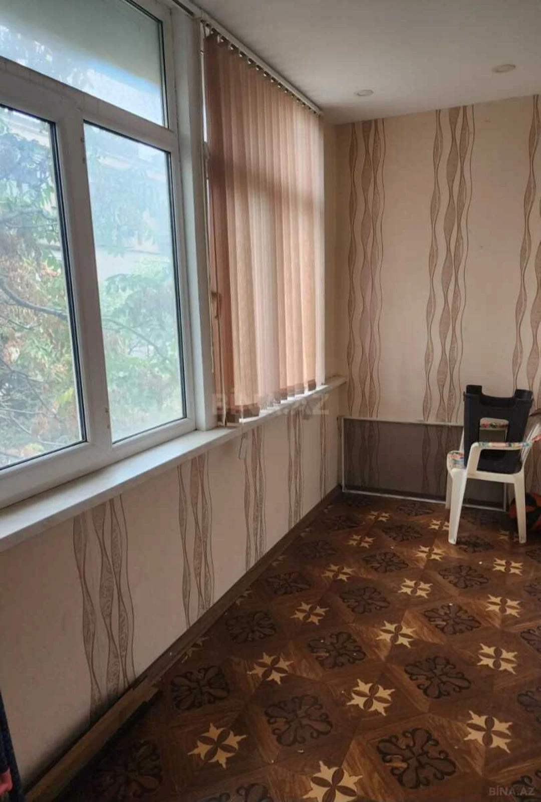 Satılır 3 otaqlı mənzil 110 m²