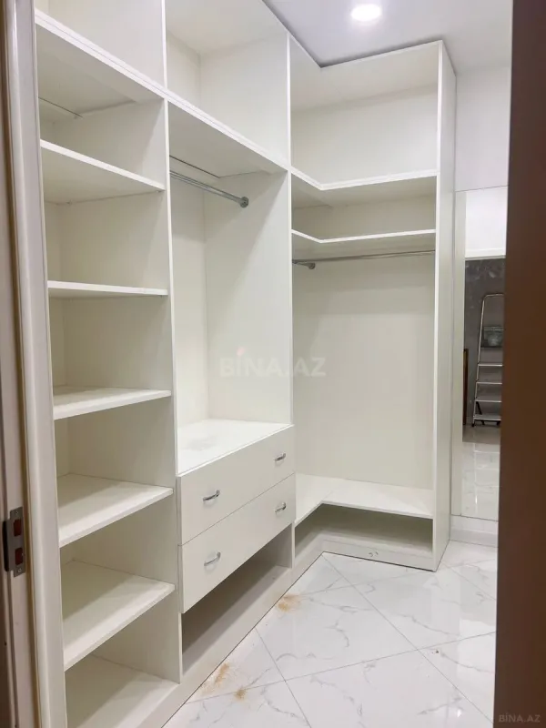 Kirayə verilir 3 otaqlı mənzil 160 m²
