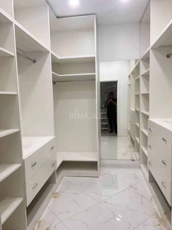 Kirayə verilir 3 otaqlı mənzil 160 m²