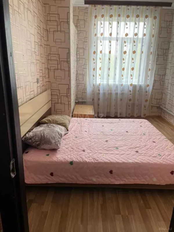 Kirayə verilir 2 otaqlı mənzil 55 m²