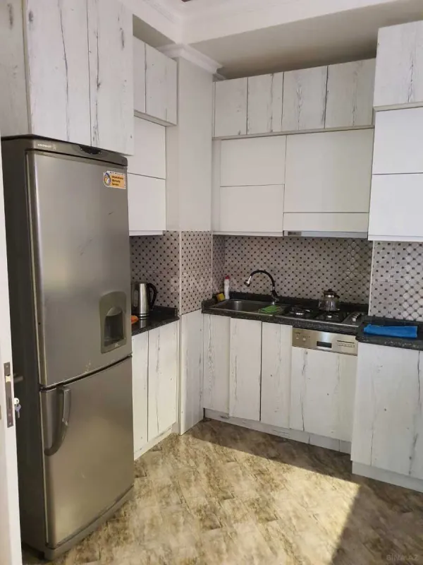 Satılır 3 otaqlı mənzil 90 m²