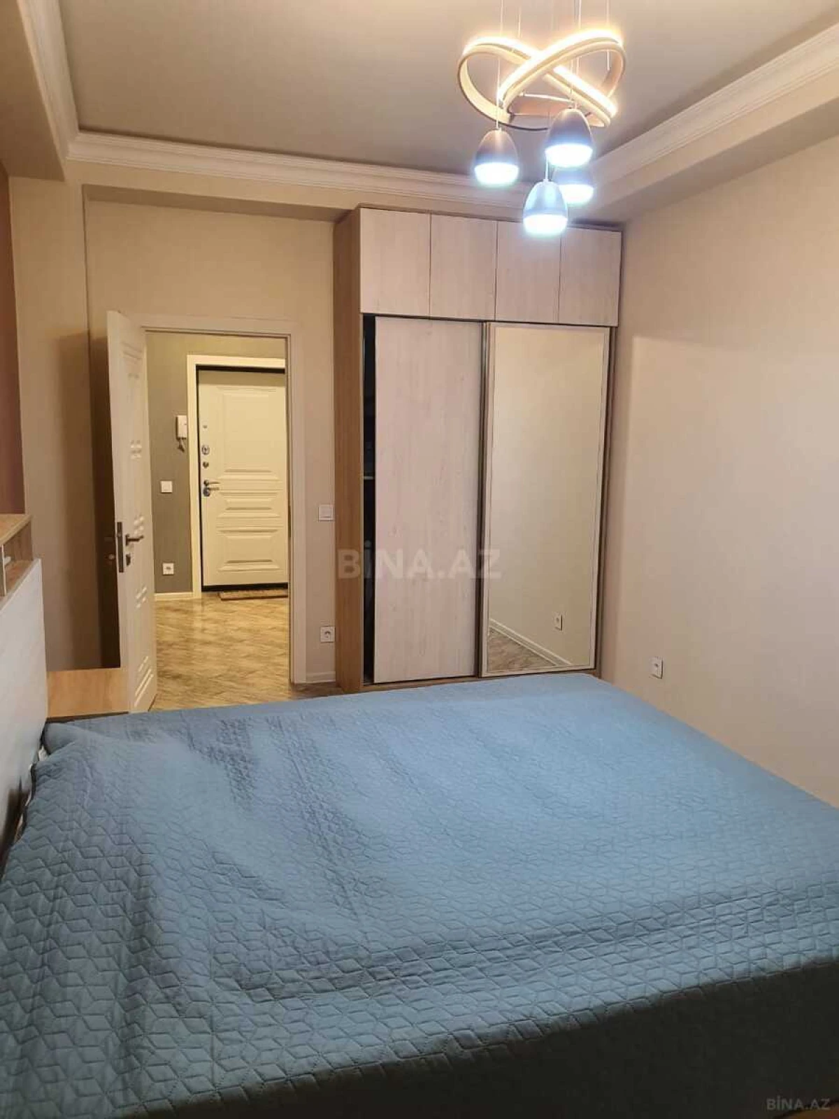 Satılır 3 otaqlı mənzil 90 m²