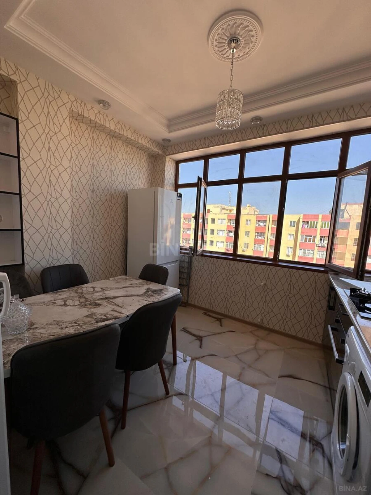 Satılır 3 otaqlı mənzil 73 m²